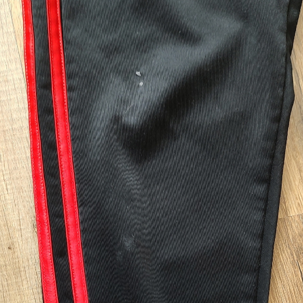 Adidas Black Tracksuit with Red Accents Size 7 - Picture 6 of 6